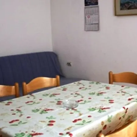 Cecillia Mare Apartment *