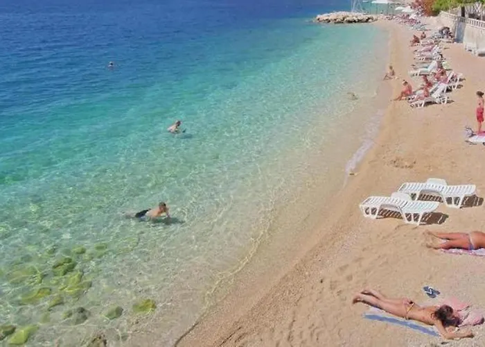 Cecillia Mare Διαμέρισμα Ρόβινι